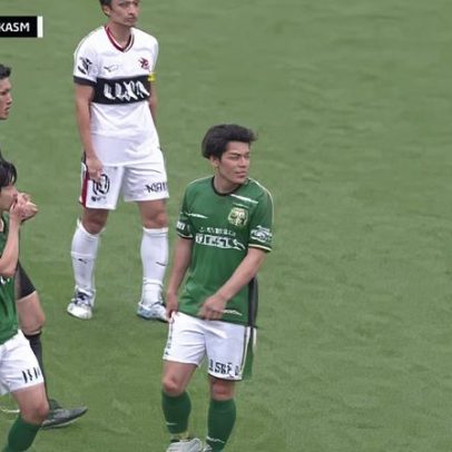 Tokyo Verdy vence Kashima Antlers 2-1 com expulsão de Kento Misao