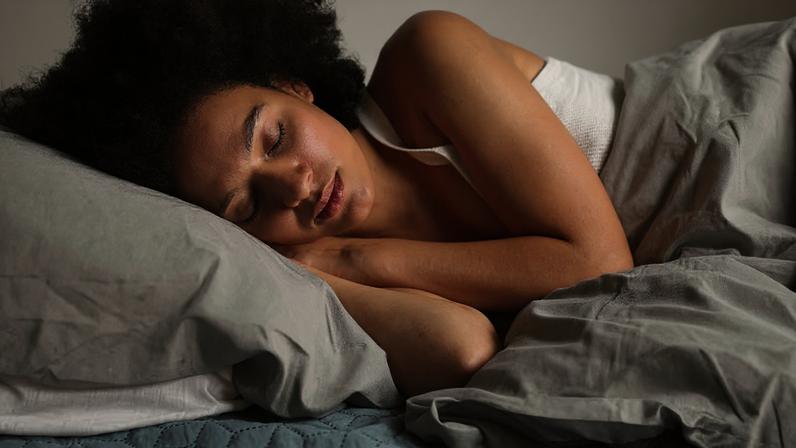 Tempo ideal de sono para reduzir risco de diabetes, aponta estudo