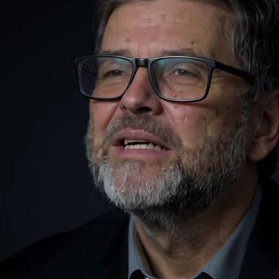 CEO da Binder destaca trajetória no mercado de publicidade brasileiro