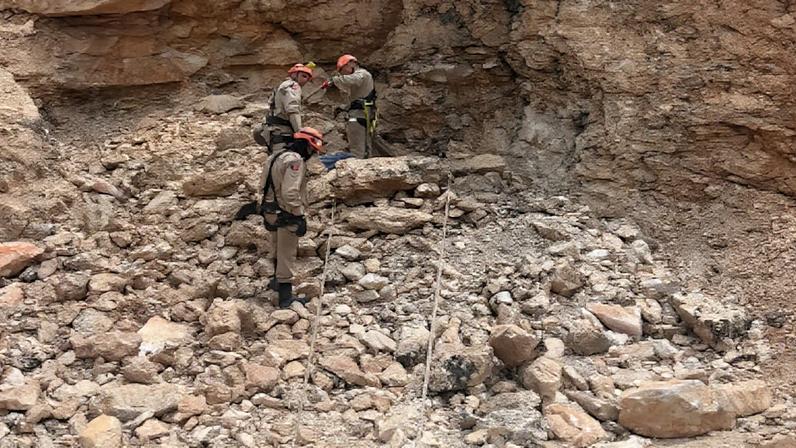 Trabalhador morre soterrado após desabamento em mina no Sertão da Paraíba