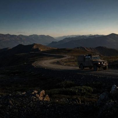 Estrada na fronteira americana tem 127 km sobre picos de montanhas