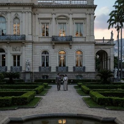 Palácio carioca com arquitetura de 1862 e lustres de cristal vira museu histórico