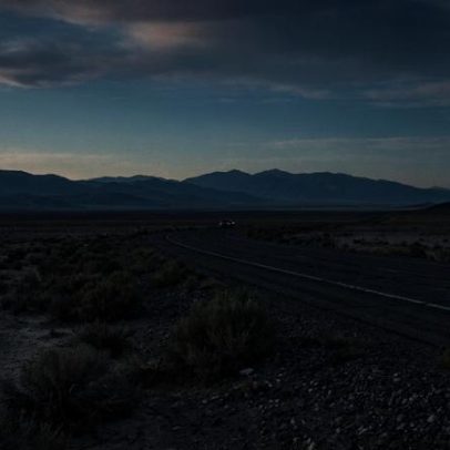 Estrada de 657 km no deserto de Nevada: desafio único para viajantes