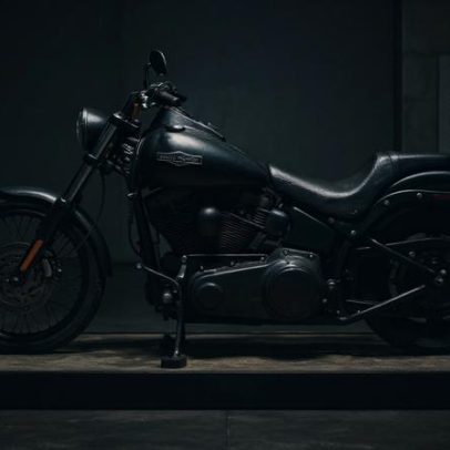 Moto americana de 1.600cc encontrada no Canadá após um ano no mar