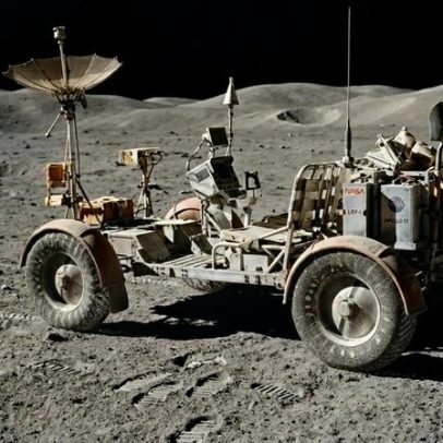 Veículo de 38 milhões abandonado na Lua há décadas vira monumento tecnológico isolado