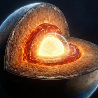 Núcleo da Terra pode ter parado de girar e inverteu a rotação, aponta estudo