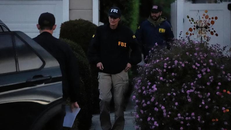 Suspeito de ataque foi detido na noite deste sábado, 25; ninguém ficou ferido. Crédito: AP NewsRoom