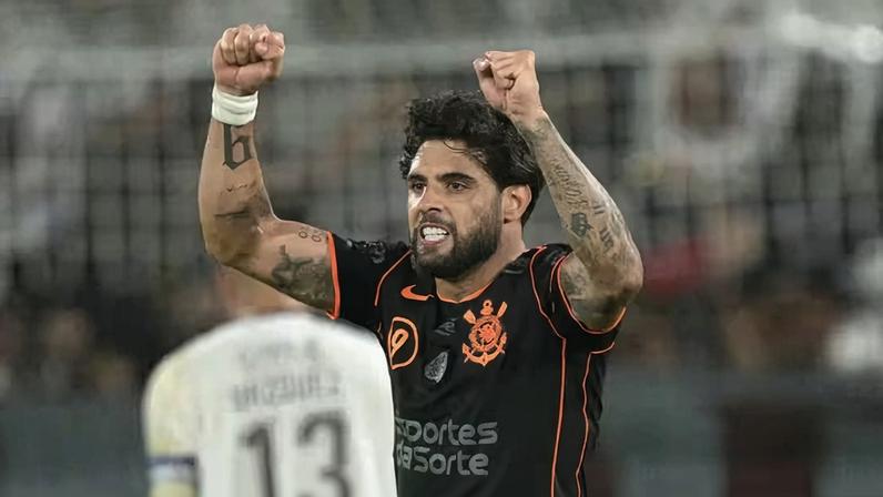 Aposta de Diniz funciona, e Corinthians vence o Platense na estreia da Libertadores