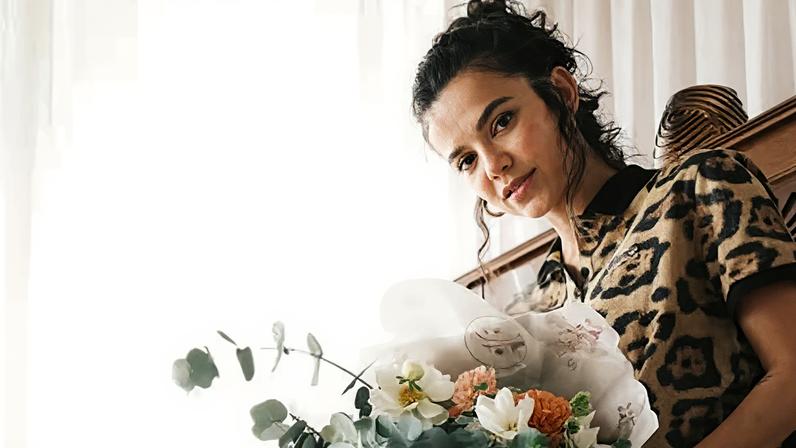 Manu Gavassi comemora um ano do bebê com homenagem emocionante