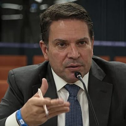 Oposição pede asilo político para Ramagem junto ao governo dos EUA