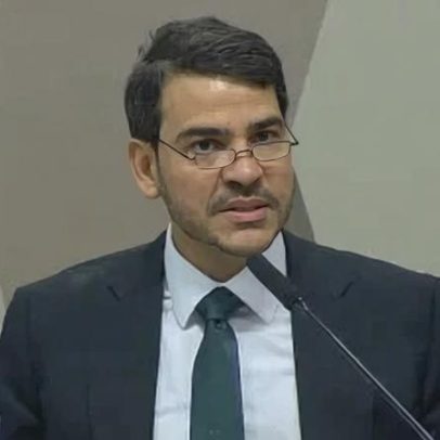 Oposição celebra derrota histórica do governo após rejeição de Messias