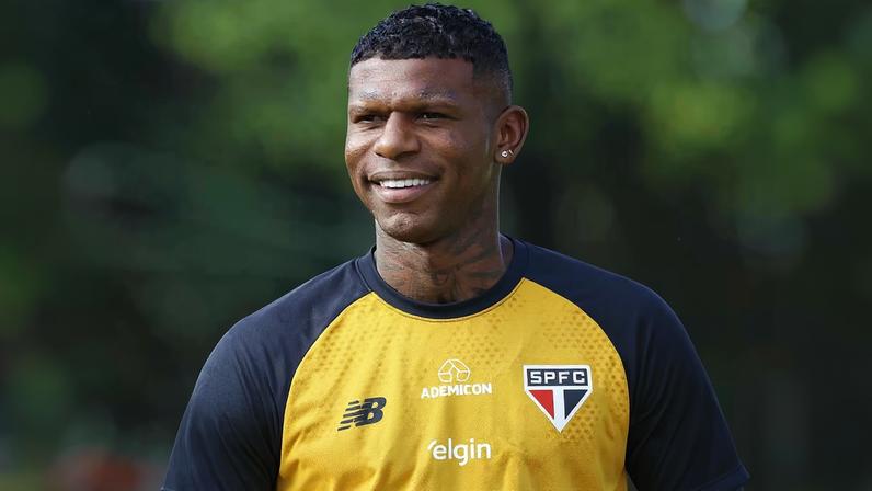 Equatoriano não quer mais ficar no Tricolor