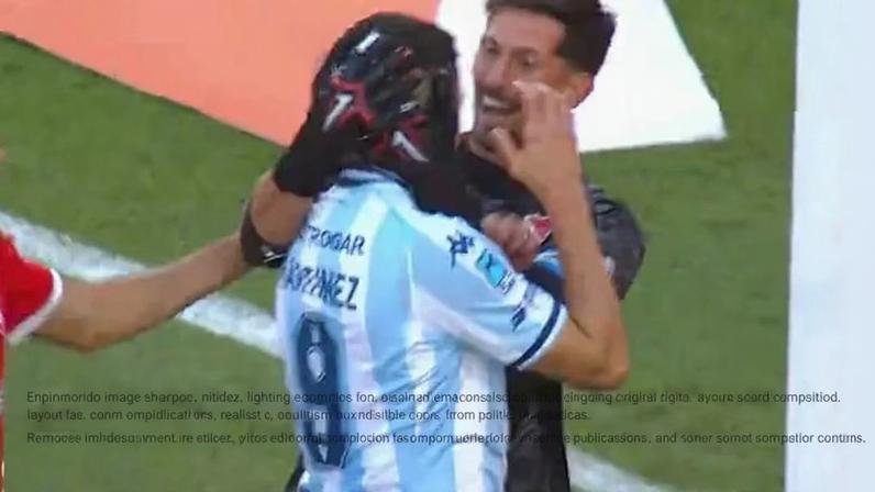 Cavadinha falha em clássico na Argentina e jogador é zoado por rivais