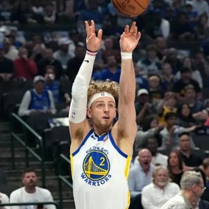 Brandin Podziemski quebra marca com Warriors e na internet