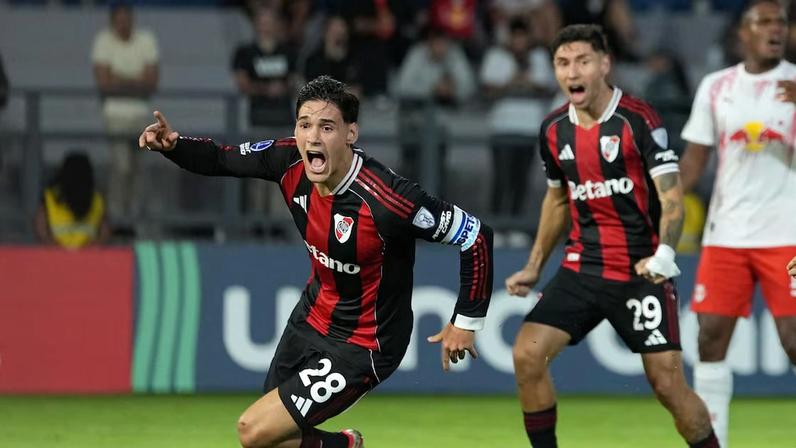 River Plate teve dificuldade, mas venceu o Red Bull Bragantino no fim.