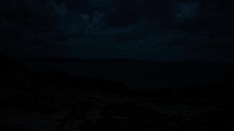 Na geografia, um cabo é uma formação costeira que avança sobre o oceano. Ele surge quando áreas rochosas mais resistentes permanecem mesmo após a erosão desgastar regiões vizinhas.