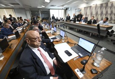 Dosimetria: oposição tenta derrubar vetos uma semana antes da sessão