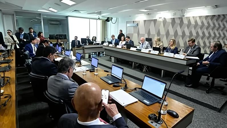 CCJ analisou sete indicações ao CNJ e CNMP nesta quarta-feira (15)