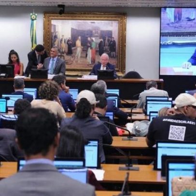 Câmara terá 40 sessões para analisar PEC da 6 X 1 em comissão especial