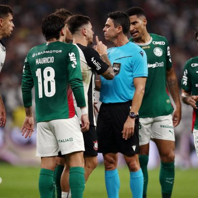 Súmula de Corinthians x Palmeiras registra confusões com pipa e porco de pelúcia
