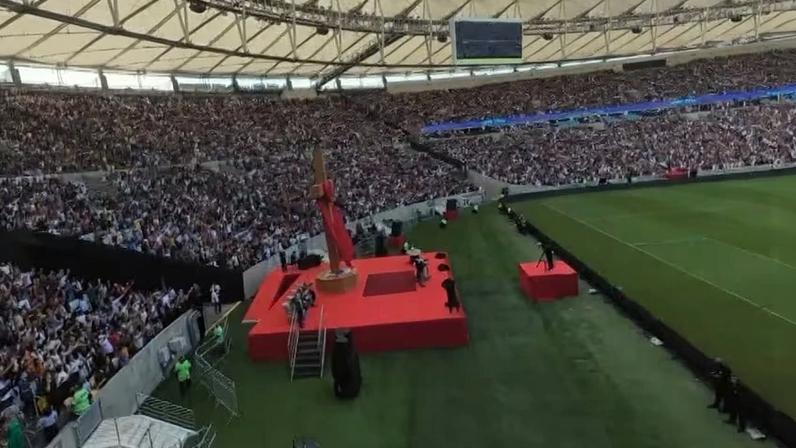 Guia completo para ir ao evento Família ao Pé da Cruz no Maracanã