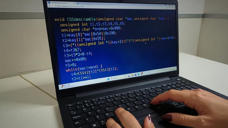 Radiologia e programação: as profissões que a IA deveria substituir estão em alta