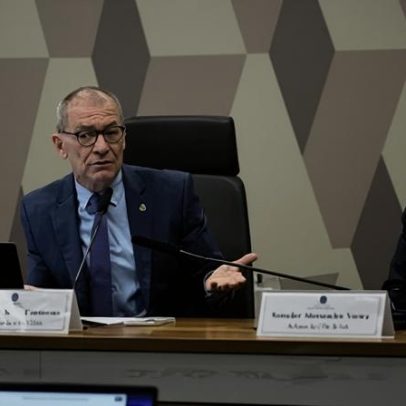 CPI do Crime Organizado lê relatório final na ausência de Castro