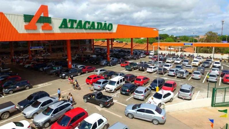 Oliveira, atual CEO do Atacadão, continuará no Grupo Carrefour até o final de junho