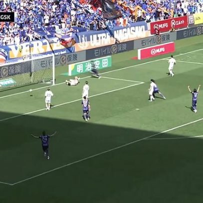 Sanfrecce Hiroshima vence V-Varen Nagasaki 2 a 0 com gols de Matsuki e Kato
