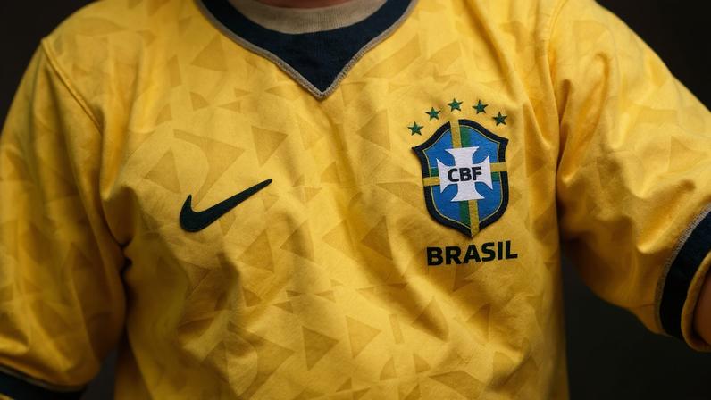 Nova camisa titular que a selecão brasileira de futebol irá usar na Copa do Mundo da Fifa de 2026