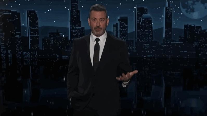 Jimmy Kimmel, 58, apresenta o seu talk show desde 2003