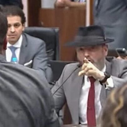 Deputados quase se confrontam em discussão sobre Moro, vídeo mostra