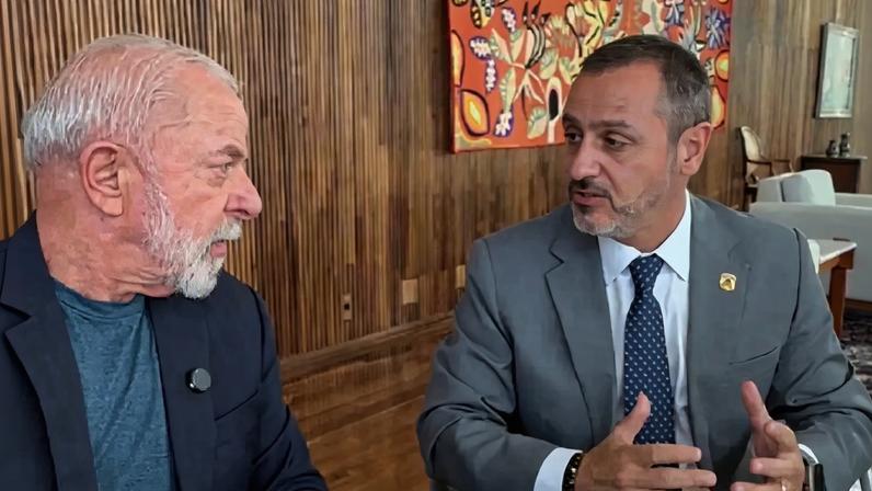 Lula e o diretor-geral da PF, Andrei Rodrigues