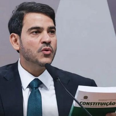 Messias defende autocontenção do STF durante sabatina