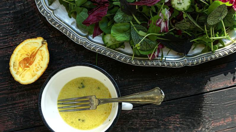 Os melhores molhos para salada com 3 ingredientes, segundo chefs