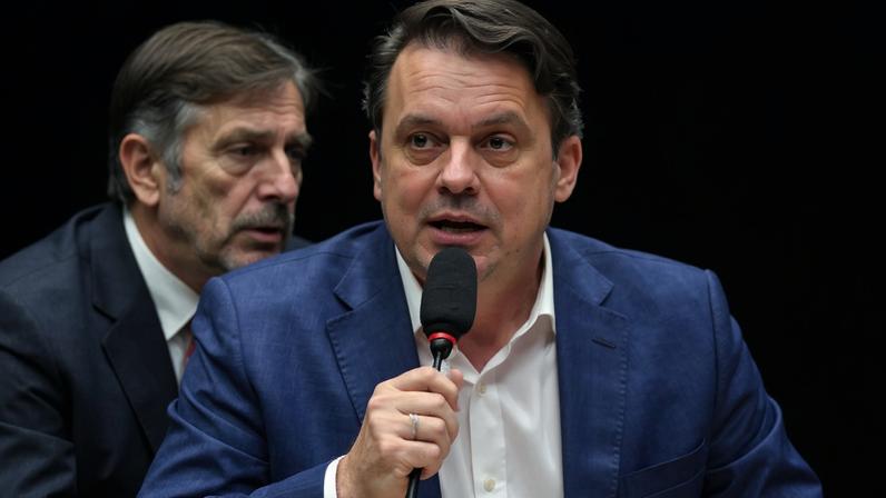 Senador Cid Gomes (PSB) e ex-deputado federal Capitão Wagner (União)