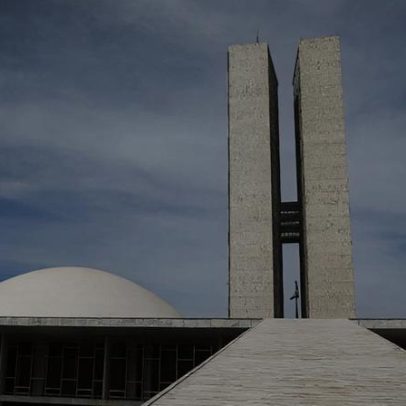Câmara vota PEC da escala 6 X 1 após envio de PL urgente pelo governo