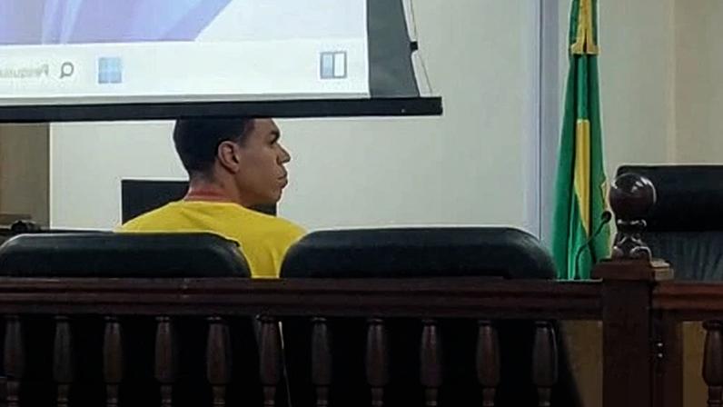 Luan Felipe Alves Pereira durante audiência de custódia.