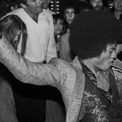 Getty Images revela acervo de fotos inéditas de Michael Jackson