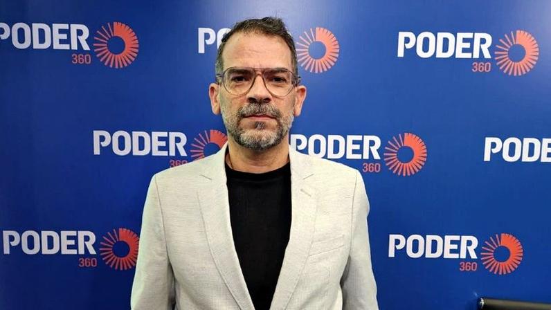 Segundo o psicólogo, quando os mecanismos de prevenção não são suficientes, as empresas devem oferecer orientação especializada aos usuário; na imagem, Cristiano Costa