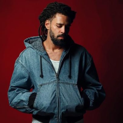 Rapper assina contrato com equipe chinesa de basquete