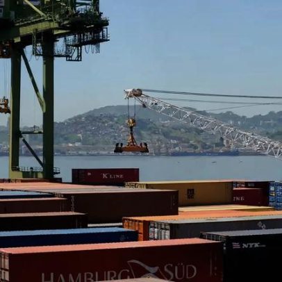 Governo cria grupo para revisar regras de concessões de portos e aeroportos