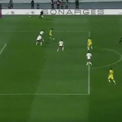 Zagueiro faz golaço de letra de fora da área; assista