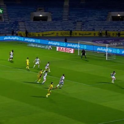 Al Khaleej vence Al Najma por 1 a 0 com gol de Joshua King