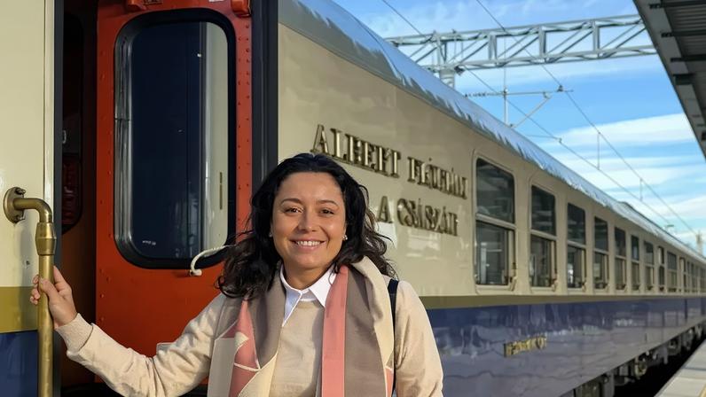 Daniela Filomeno participou da viagem "Grande Expresso do Oriente", expedição privativa de trem pelos Bálcãs desenhada pela Latitudes