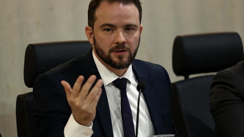 Na imagem, o ministro da Fazenda, Dario Durigan
