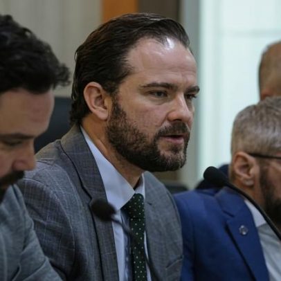 Durigan celebra reabertura do Estreito de Ormuz