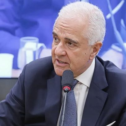 Governo deve atuar com mais firmeza na Petrobras, diz deputado