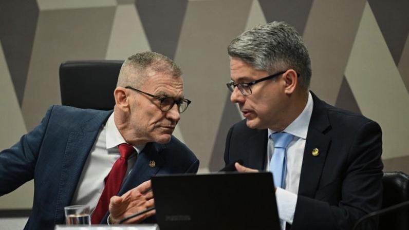 Governo amplia vantagem na CPI do Crime com trocas de votos de última hora