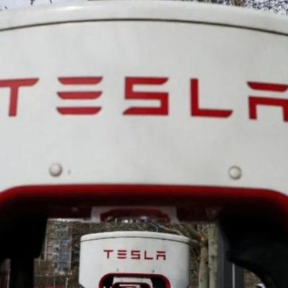 Vendas de veículos da Tesla fabricados na China sobem pelo segundo trimestre